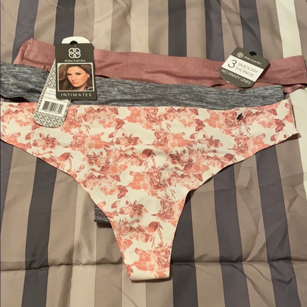 3pr daisy fuentes no line thongs